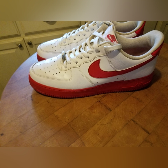 Nike Air Force 1 Retro Low White Red Sole Mens Shoes size 12 CK7663-102 A822 - Picture 2 of 7